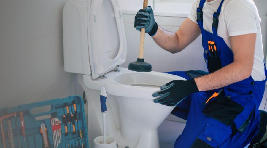 Professional septic pumping service in Aurora, KS
